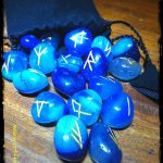 Runes onyx bleue